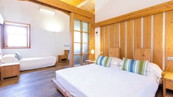 Junior Suite, Mountain View | In-room safe, desk, laptop workspace, free WiFi