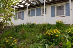 Exterior detail - Wattenläuper Holiday Apartment (Pellworm)