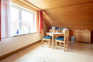 Dining - Wattenläuper Holiday Apartment (Pellworm)