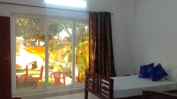 Deluxe Double or Twin Room, Garden View | Iron/ironing board, free WiFi