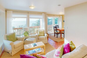 TV, DVD player, aparelho de som