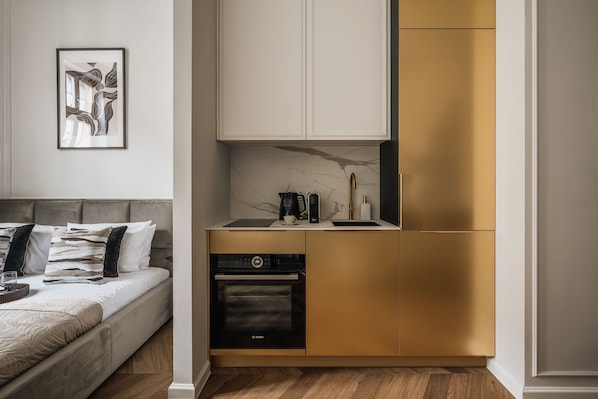 Suíte estúdio conforto, vista para a cidade | Cozinha americana privada