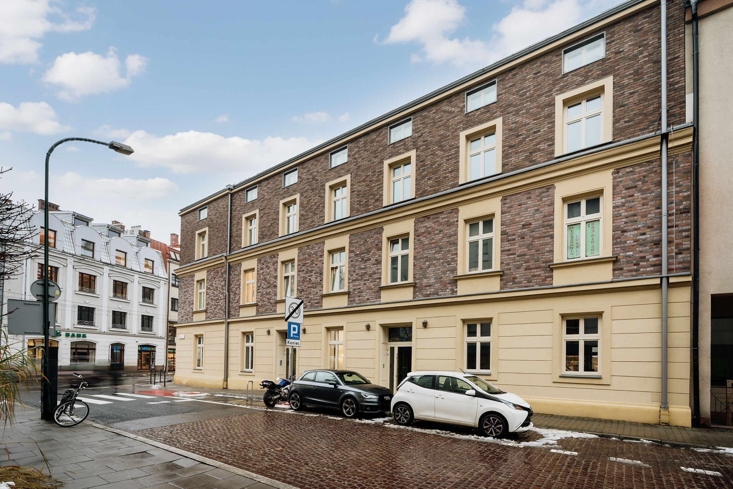 Overnatningsstedets indgangsparti