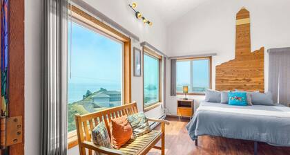 Spacious dog friendly home with ocean views sauna wood stove and WIFI
