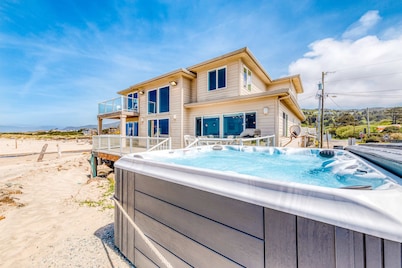 Oceanfront Home with Private Hot Tub and Amazing Beach Views Dogs Welcome