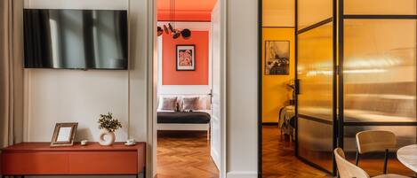 패밀리 아파트, 발코니, 시내 전망 | 거실