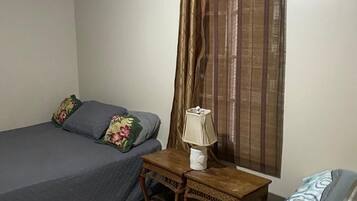 2 bedrooms, internet, bed sheets