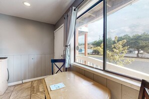 Interior - Charming Dog Friendly Room with Kitchenette Walk to Downtown and the Beach (Rockaway Beach)