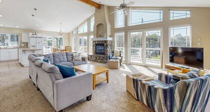 Ocean side home steps from sand dog friendly