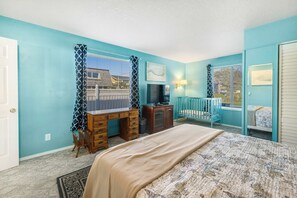 4 habitaciones, tabla de planchar con plancha, wifi y ropa de cama 
