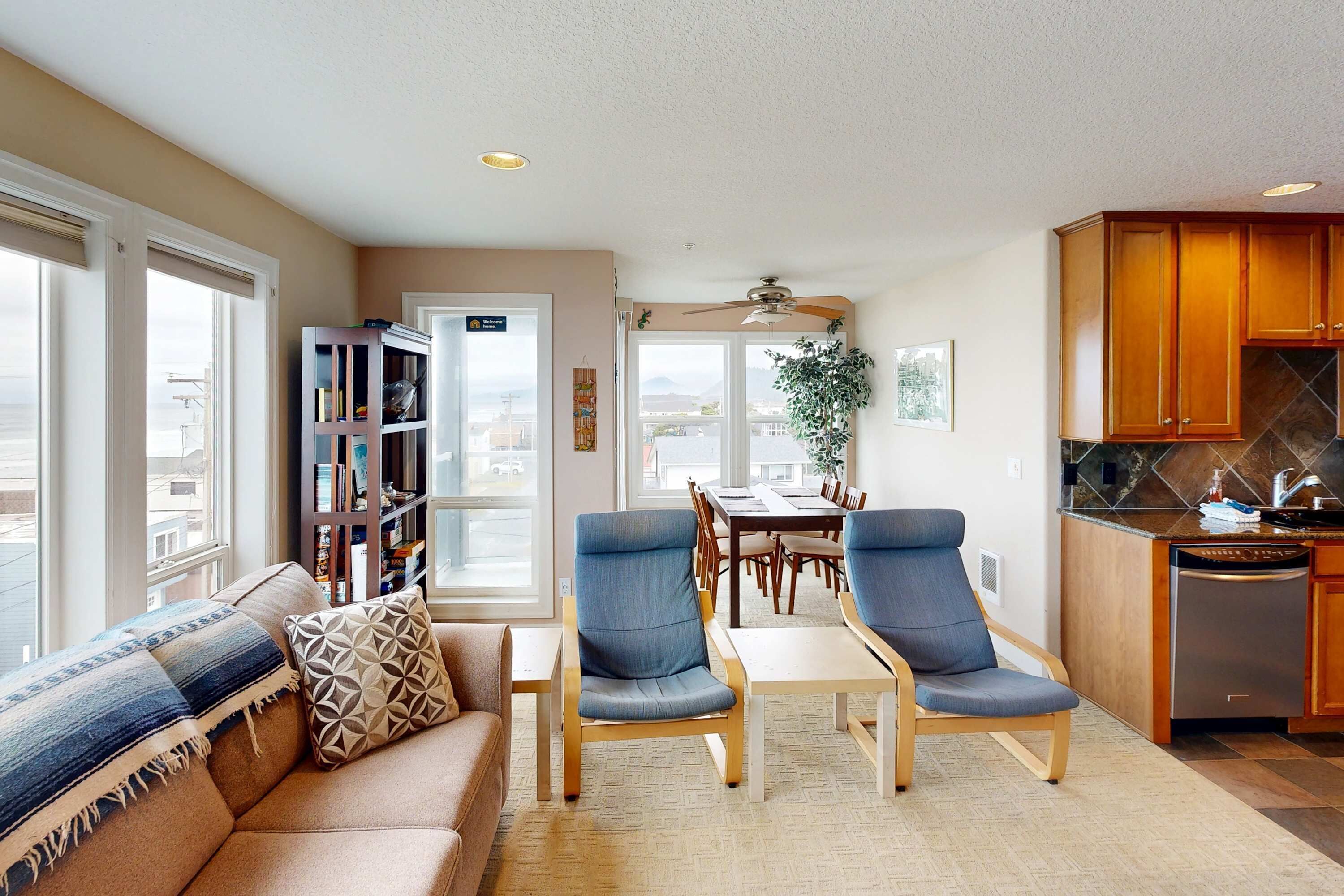 TV, DVD player, offices