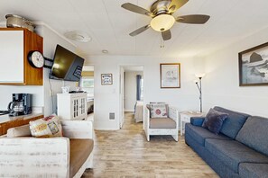 TV, fireplace, DVD player, offices