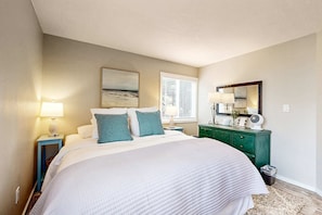 3 Schlafzimmer, Bügeleisen/Bügelbrett, Reisekinderbett, WLAN