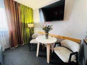 Standard Double or Twin Room, Garden View | Bahagian dalam