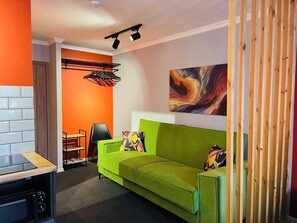 Living area - Rise Tokio Hotel  (Almaty)