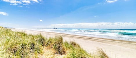 Una playa cerca