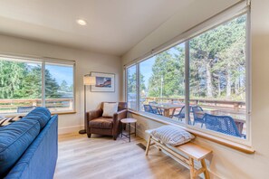 TV, table football, offices - Dog friendly two story home with furnished deck mountain views and foosball table (Rockaway Beach)