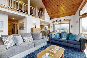 TV, fireplace, DVD player, table football - Spacious family home near the beach with ocean view large deck free WiFi and more (Rockaway Beach)