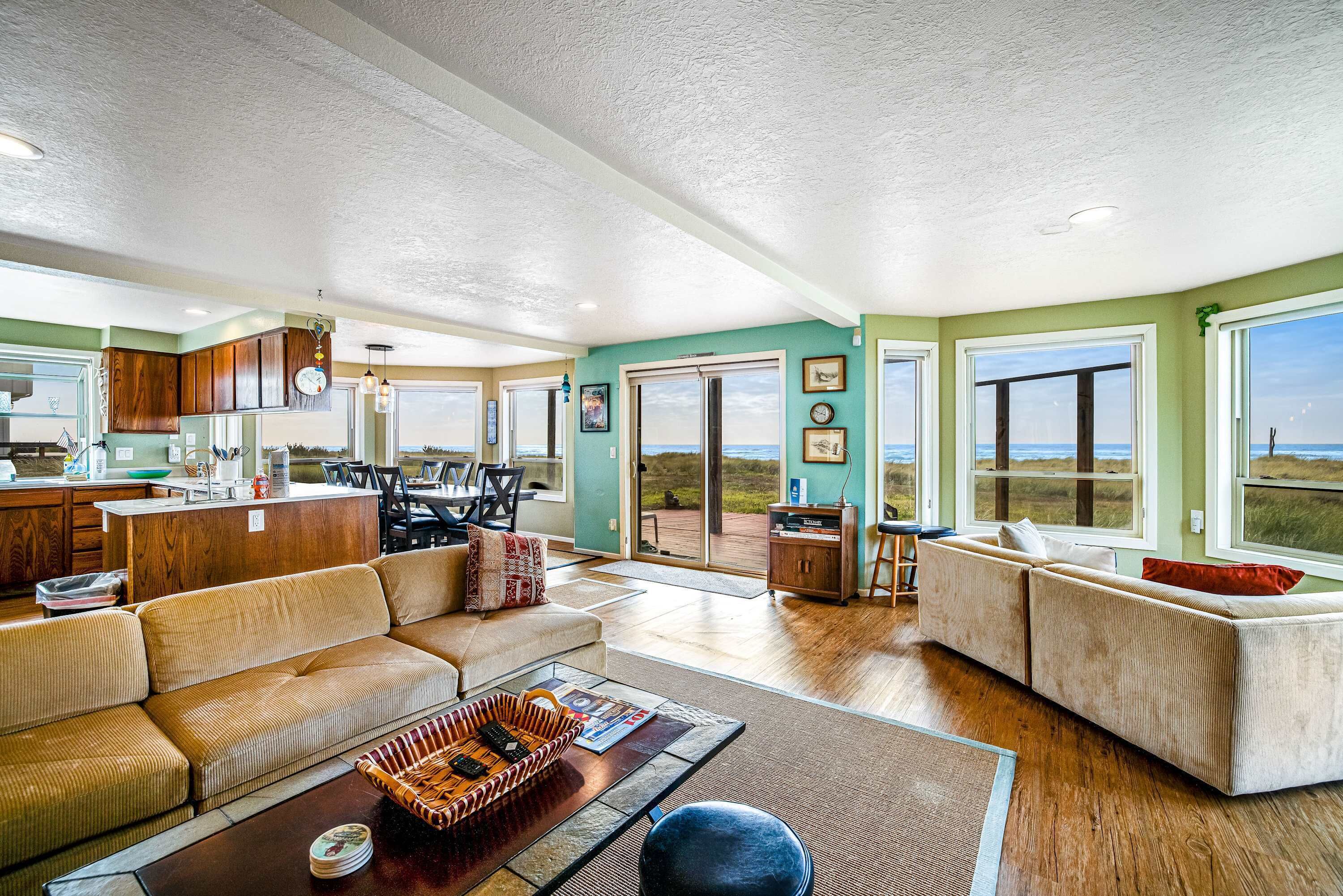 TV, DVD player, offices