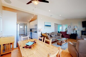 TV, fireplace, DVD player, stereo - Beachfront home with ocean facing deck and ocean views throughout modern kitchen (Rockaway Beach)