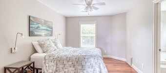 Spacious coastal retreat | 3-min walk to beach | Decks & mountain views