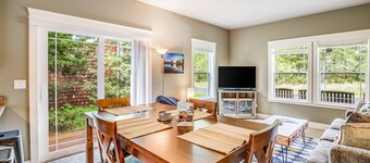 Cozy coastal retreat with deck grill firepit and WiFi walk to beach