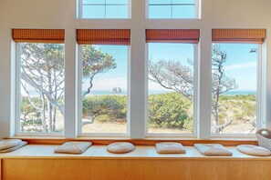 Interior - Beachfront home with private beach access fireplace washer dryer yard deck (Rockaway Beach)