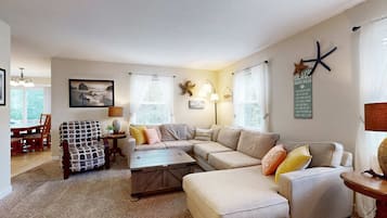 TV, DVD player, escritórios