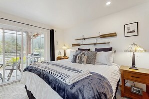 2 habitaciones, tabla de planchar con plancha, internet y ropa de cama 