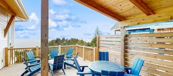 Family friendly home with ocean views private hot tub foosball table and gas grill