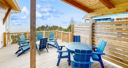 Family friendly home with ocean views private hot tub foosball table and gas grill