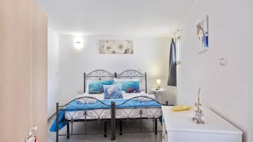 1 chambre, draps fournis