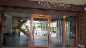 Double or Twin Room, Balcony, City View | Champagne service