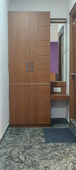 Double or Twin Room, Balcony, City View | Champagne service