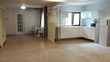 Apartamento, 2 habitaciones | Cocina privada