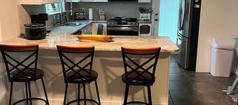 Private 3-BR/2-BA House w/fenced in back yard