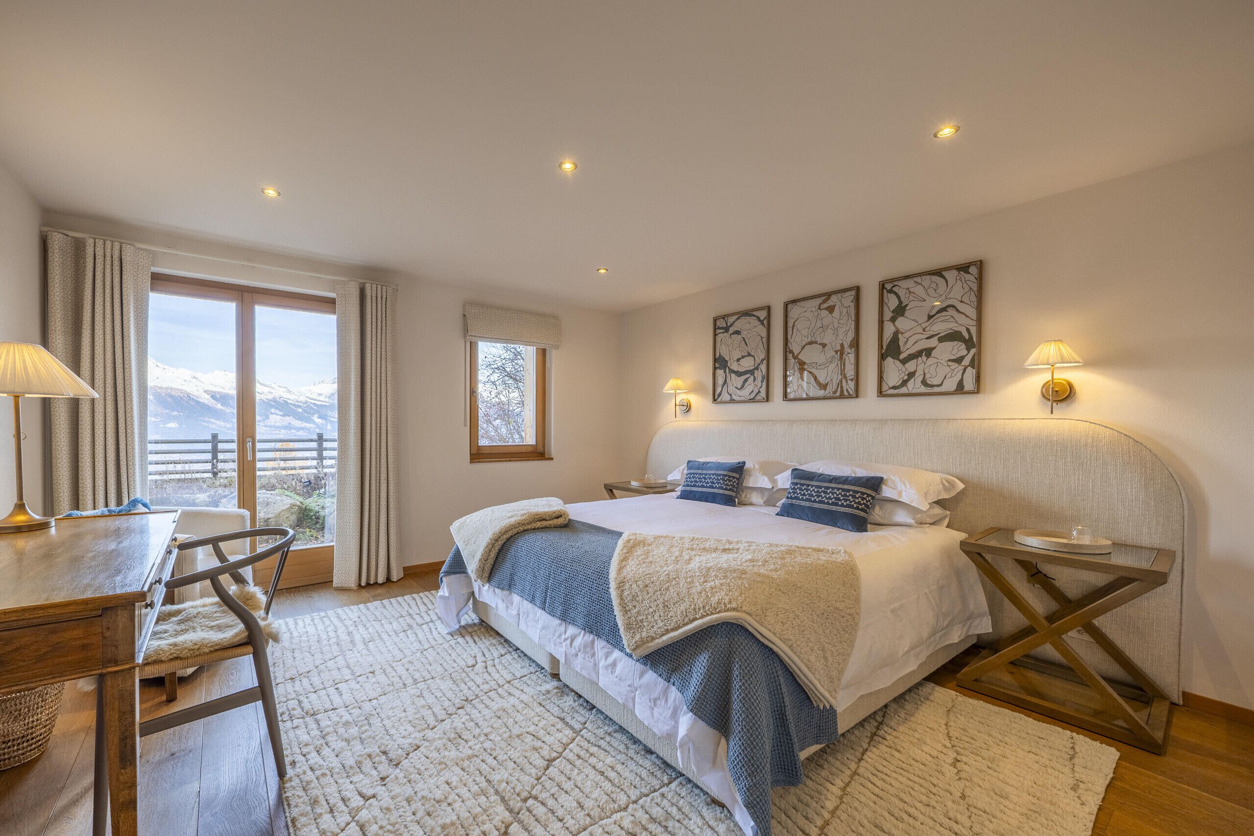 6 chambres, fer et planche à repasser, Wi-Fi gratuit, draps fournis