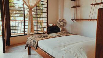 Standard Triple Room | Free WiFi