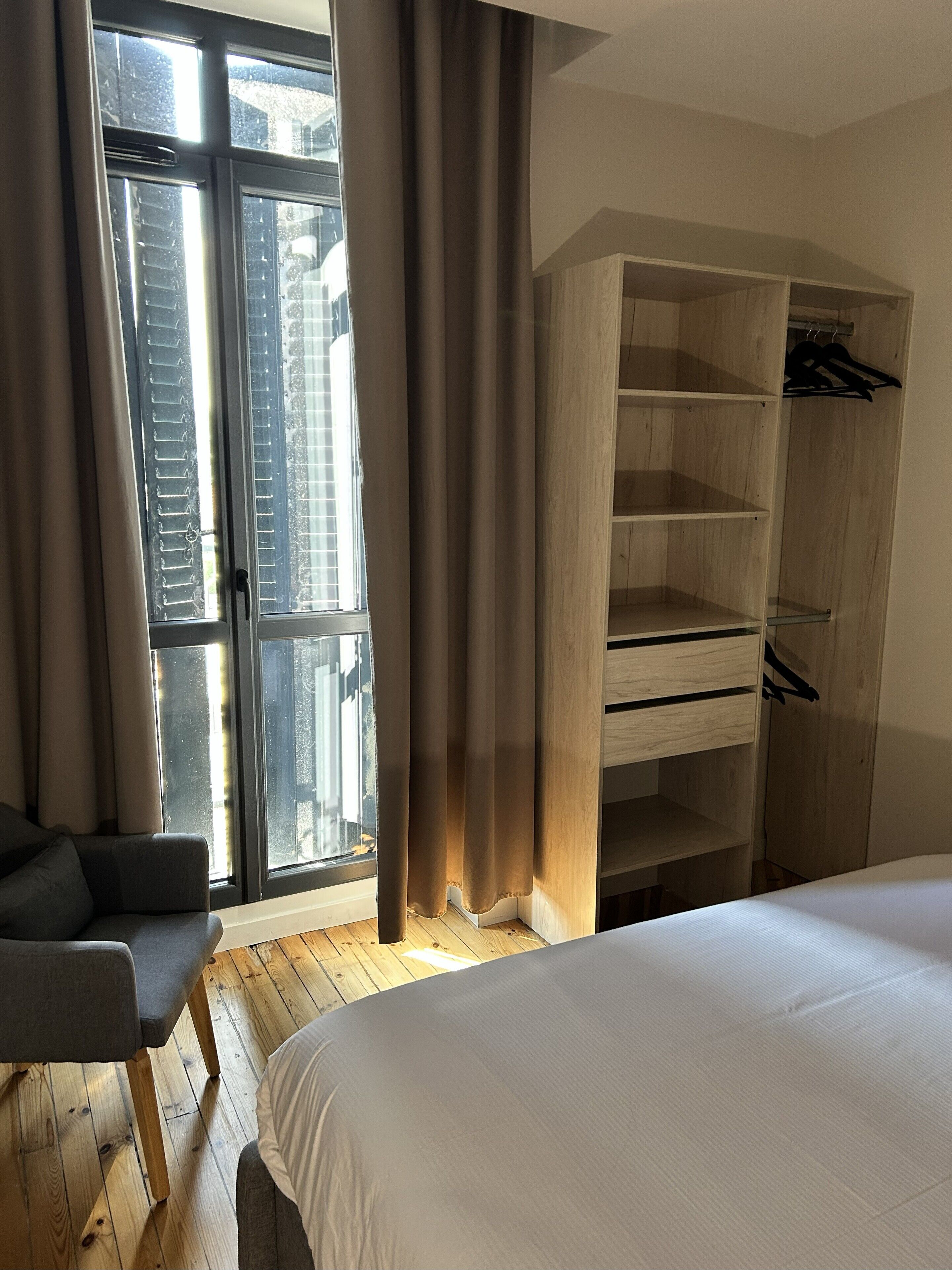 Literie de qualité supérieure, décoration personnalisée