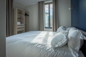 Apartment, 1 Queen Bed with Sofa bed, Balcony, Garden View | Premium bedding, individually decorated, blackout drapes