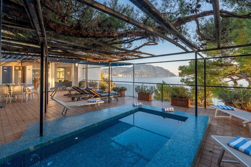 Casa Chiara 6+2, Emma Villas
