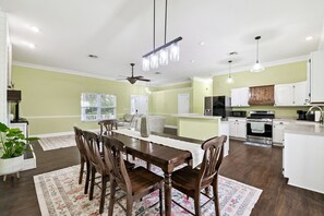 Interior - Two Attached Homes / Pool — Ideal for Multi-Family Vacations & Large Groups (Dade City)