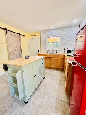 Fridge, microwave, stovetop, toaster