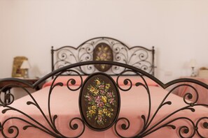 Apartment, 1 Bedroom | Iron/ironing board, free WiFi - Casa al Duomo by Wonderful Italy (Telti)