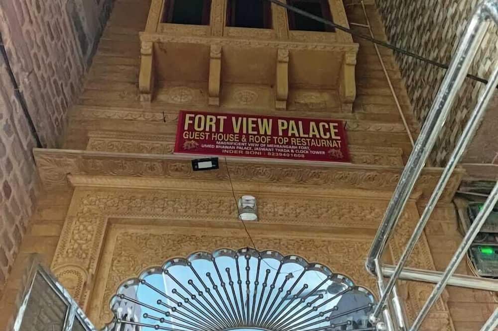Fort view palace