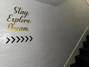 Interior - Big, Cozy Stay in the Heart of Town (Sheffield)