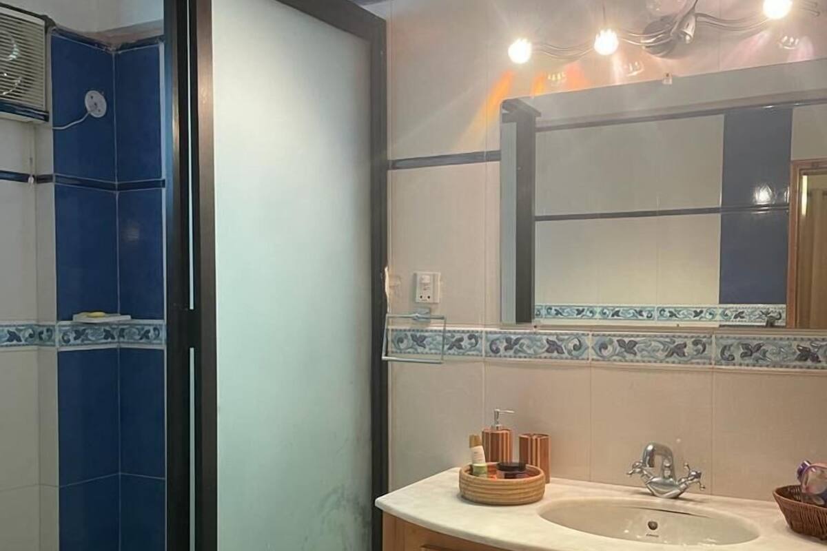 Deluxe Double Room, Mountain View | Bathroom