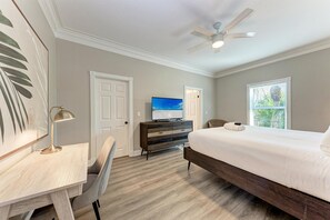 Room - Anna Maria Beach House (Holmes Beach)