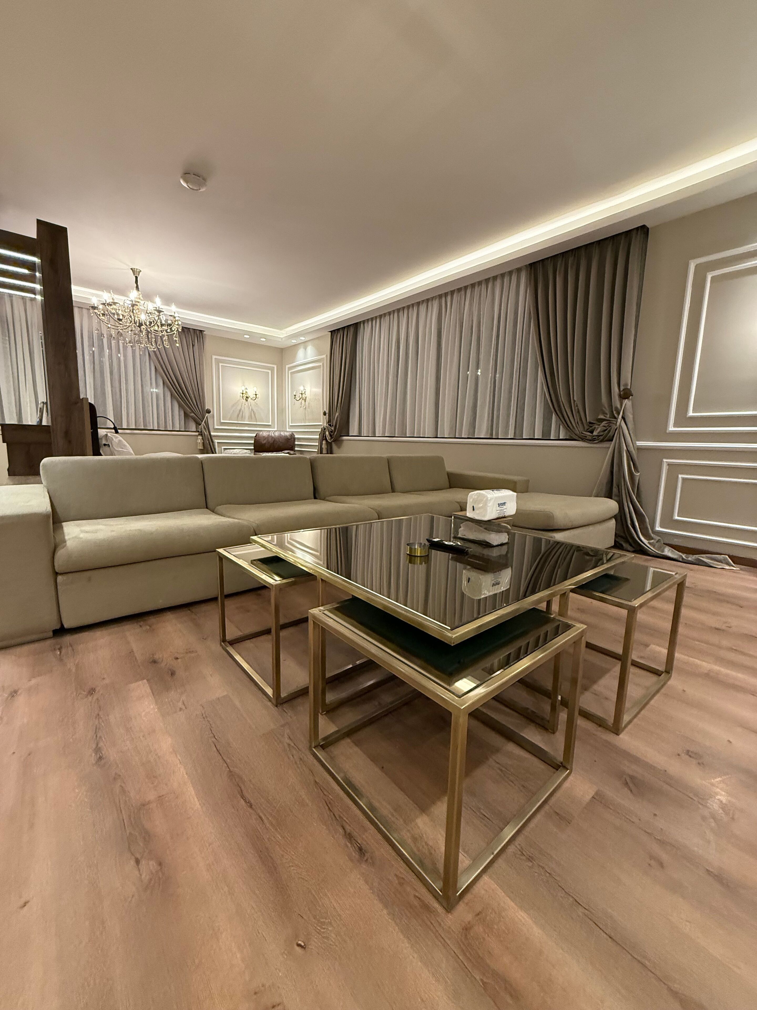 Apartment, 1 Bedroom, Accessible, Smoking | Living room