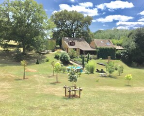 Exterior - Le Moulin Bas Vraie Guest Room with Private Pool, Wi-Fi, and Air Conditioning (Loubejac)